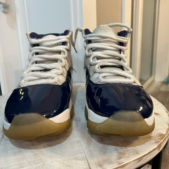 Nike Air Jordan 11 Retro UNC Win Like ‘82 Basketball Sneakers Size 11.5 main image 4